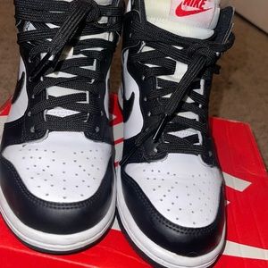 Nike Dunk High 4.5 ( Grade School )